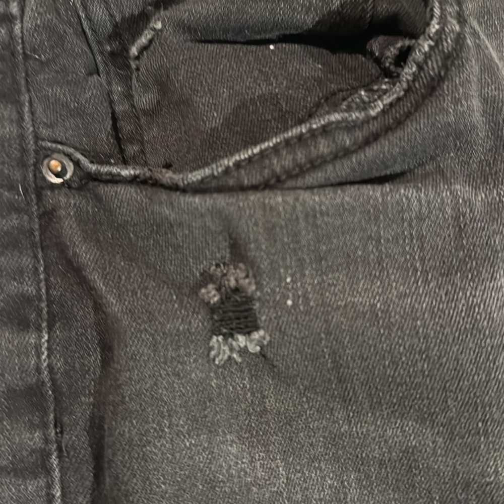 377. Time and Tru Black Ankle Cropped Jeans Size 16 - Picture 4 of 8